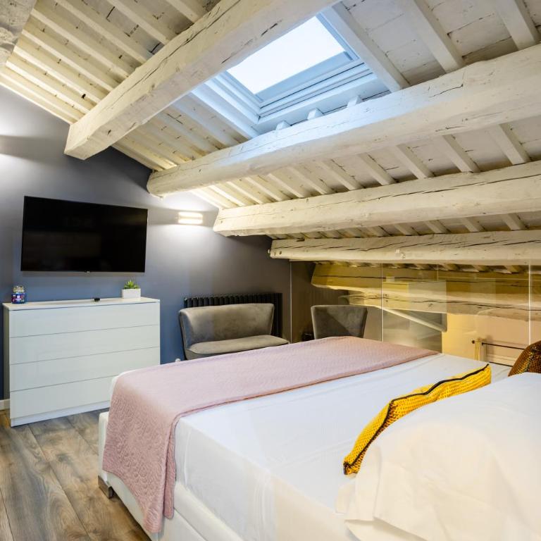 Dimora Fattorini - Suite with Terrace - 7