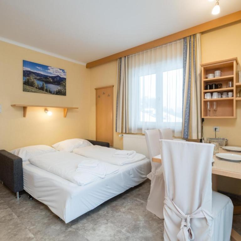 Appartement Schaubensteiner - Apartment mit 1 Schlafzimmer, Balkon und Bergblick - 8