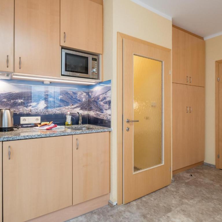 Appartement Schaubensteiner - Apartment mit 1 Schlafzimmer, Balkon und Bergblick - 9