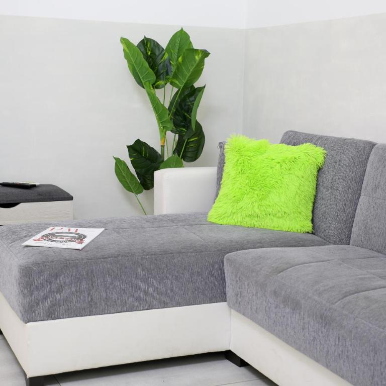 Spacious Apartment near Lake Como & Station by PM Lake Como - Appartamento con 2 Camere da Letto - 14