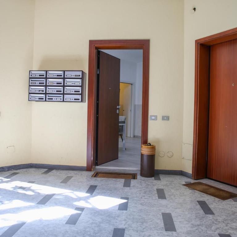 Spacious Apartment near Lake Como & Station by PM Lake Como - Appartamento con 2 Camere da Letto - 23