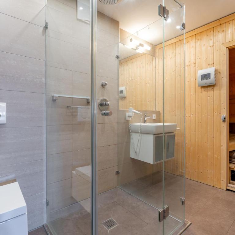 Duxeranger C Top 1 - Superior Apartment mit Sauna - 16