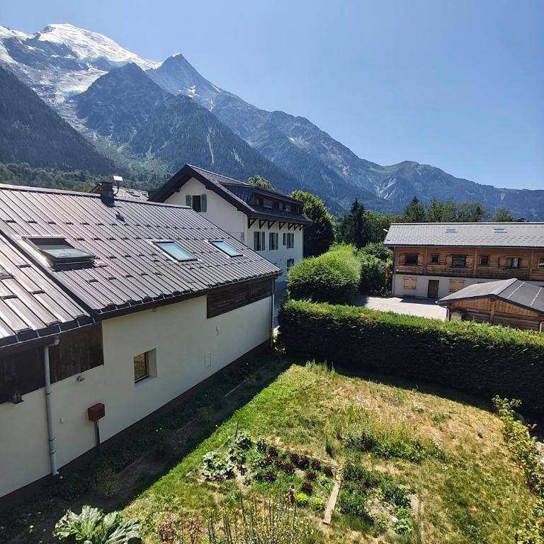 Home in Chamonix Bossons - Two-Bedroom Apartment - 9
