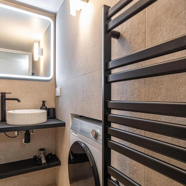 Old Town Gem - Appartement 2 Chambres - 18