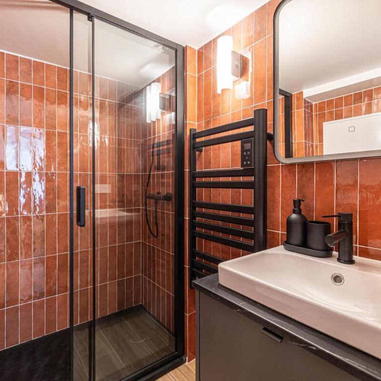 Old Town Gem - Appartement 2 Chambres - 25