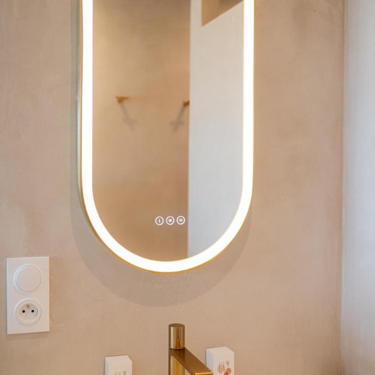 Renovated Luxury 1-Bedroom Apartment - Appartement 1 Chambre - 25