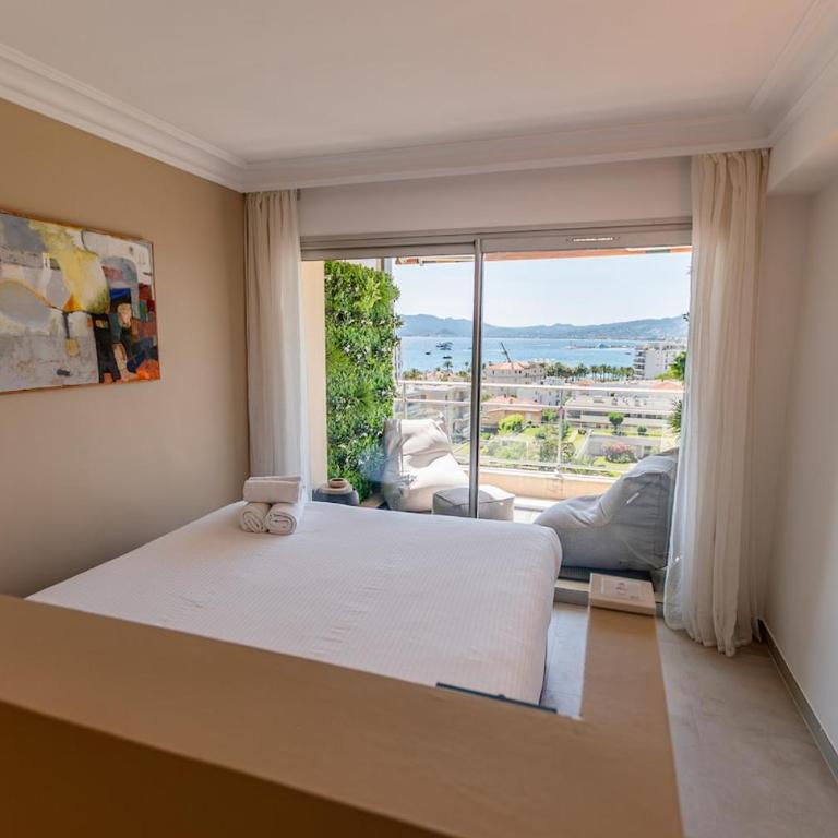 Renovated Luxury 1-Bedroom Apartment - Appartement 1 Chambre - 37