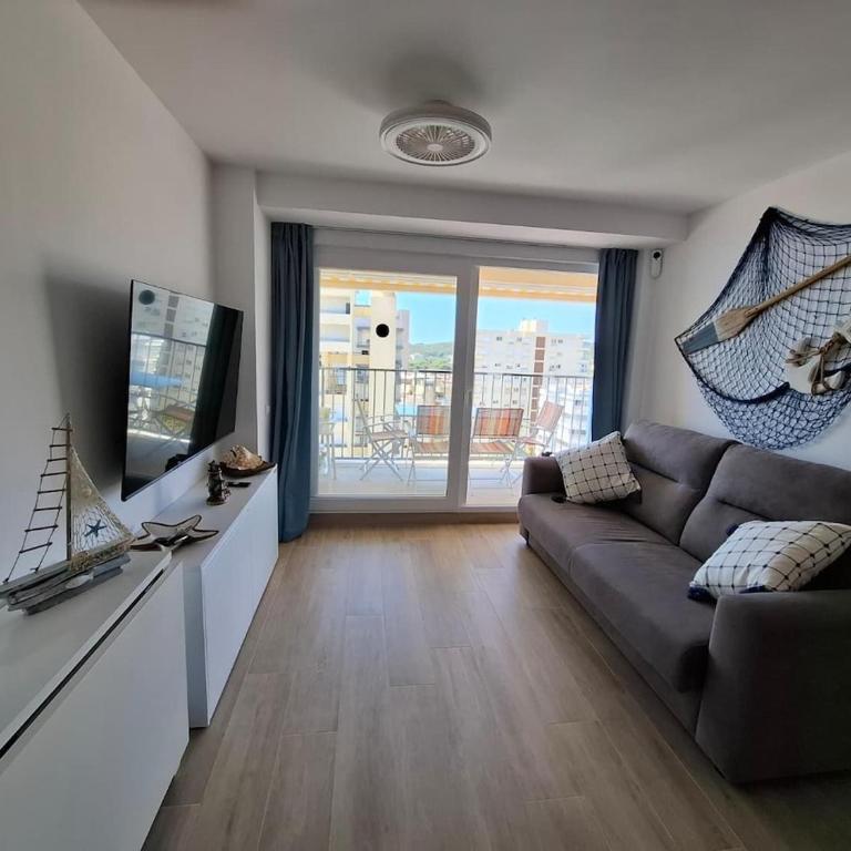 Apartamento con vistas al mar y acceso directo a la playa - Apartamento de 2 dormitorios - 2