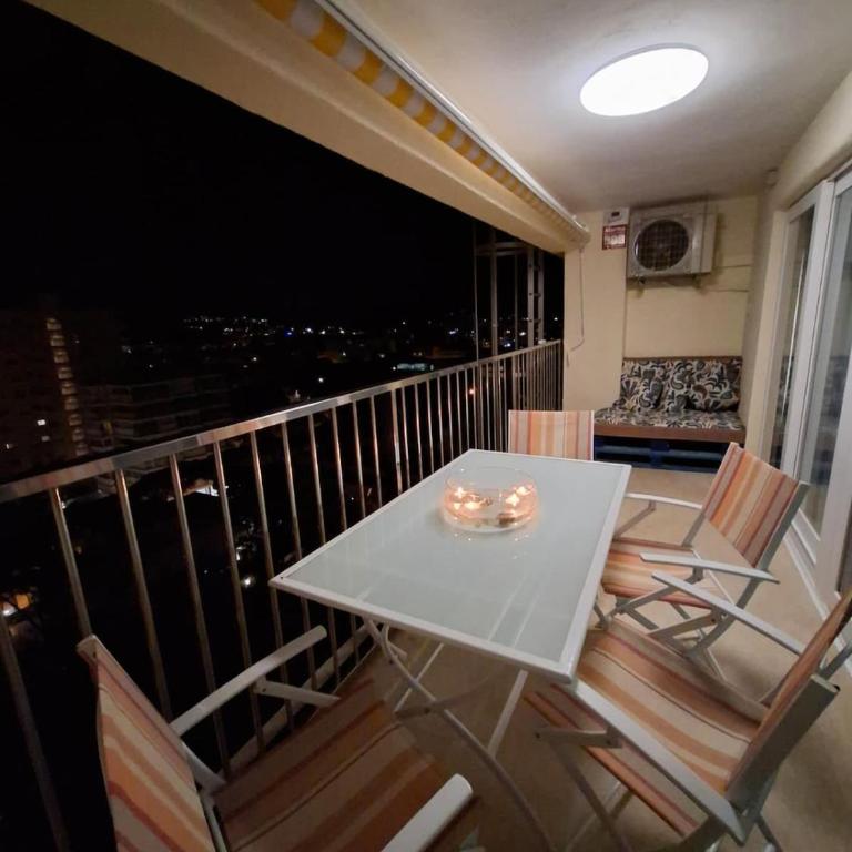 Apartamento con vistas al mar y acceso directo a la playa - Apartamento de 2 dormitorios - 11