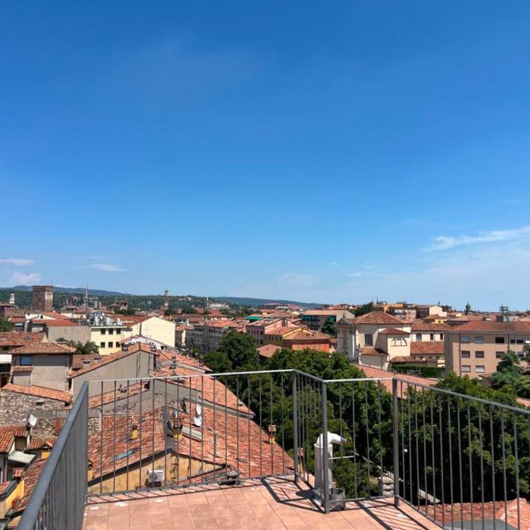 VeronaVera Porta Palio Panoramic Loft - Appartamento con 1 Camera da Letto - 3