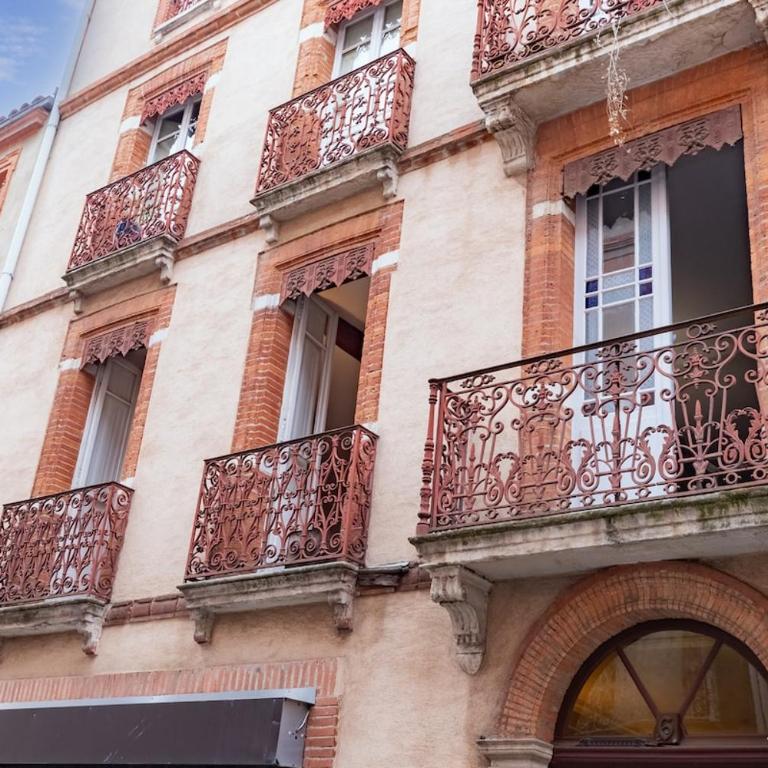 143m2 Hyper Centre Toulouse 9 Personnes, 3 Chambres 2 Salles de bains - Appartement - 41