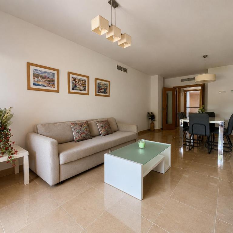 Beautiful 2-Bedroom Frontline Beach Apartment - Apartamento de 2 dormitorios - 22