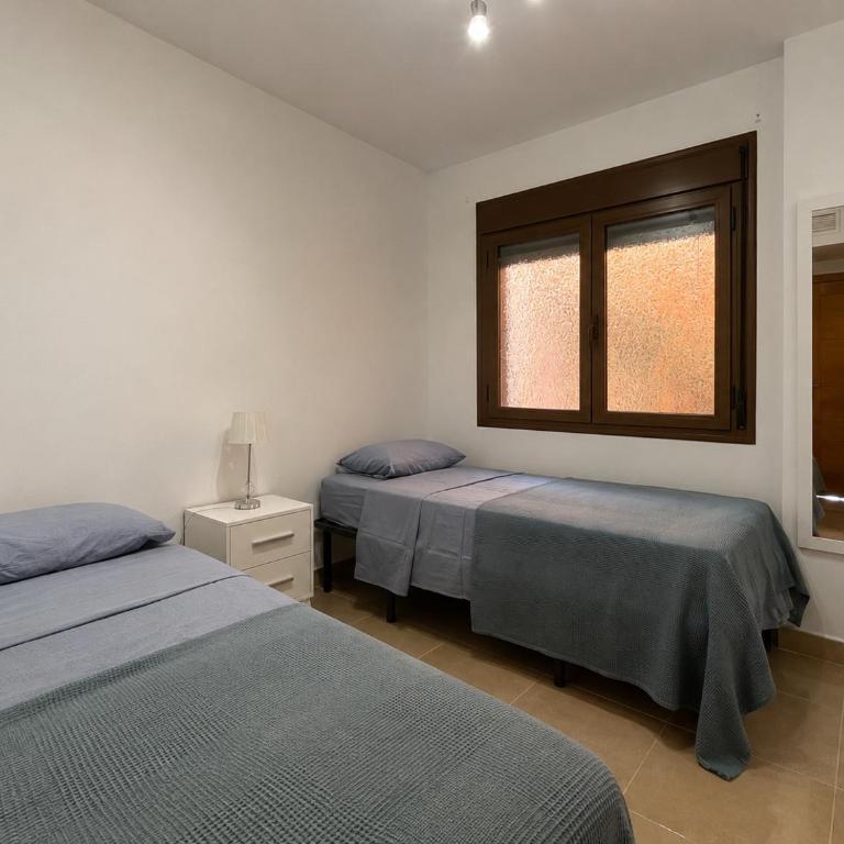 Beautiful 2-Bedroom Frontline Beach Apartment - Apartamento de 2 dormitorios - 25