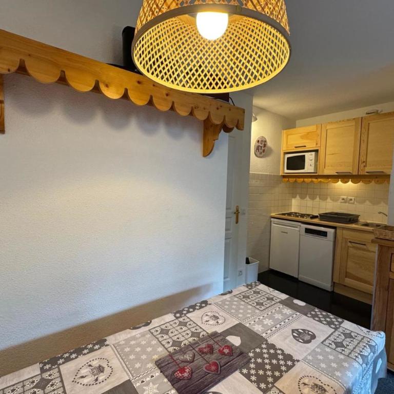 Risoul T2 6 pers Piscine et sauna proche pistes - Appartement - 4