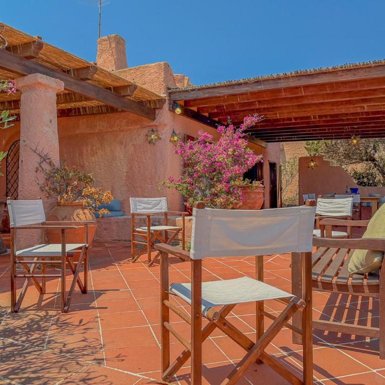 Exclusive Villa Overlooking La Pelosa Beach by Host Hero - Villa - 32