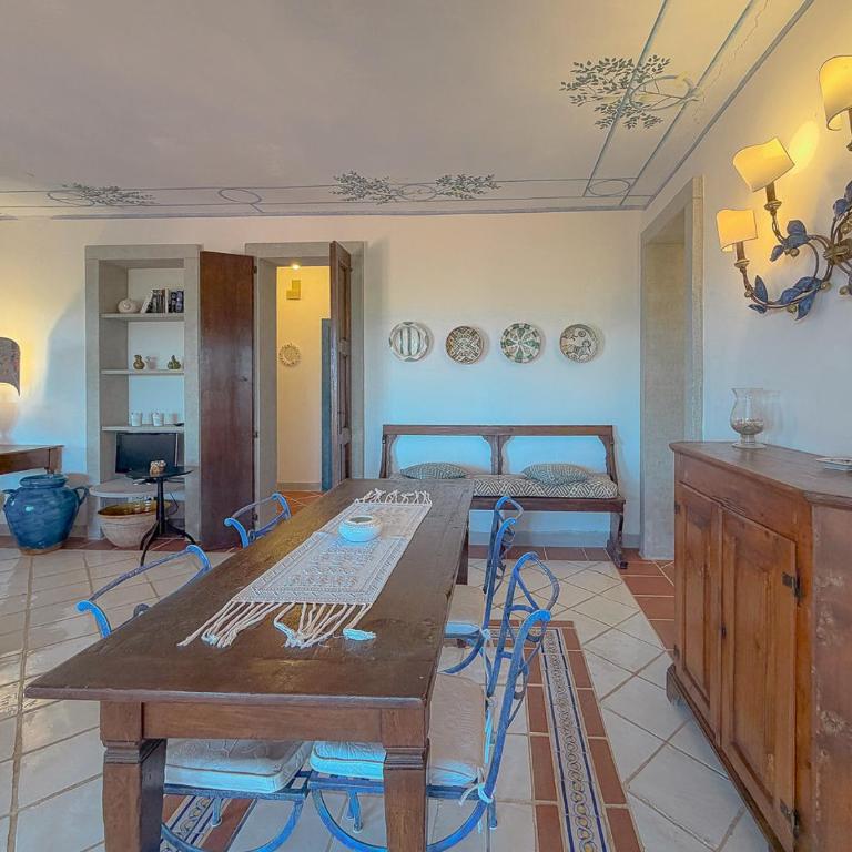 Exclusive Villa Overlooking La Pelosa Beach by Host Hero - Villa - 13