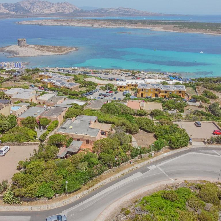 Exclusive Villa Overlooking La Pelosa Beach by Host Hero - Villa - 86