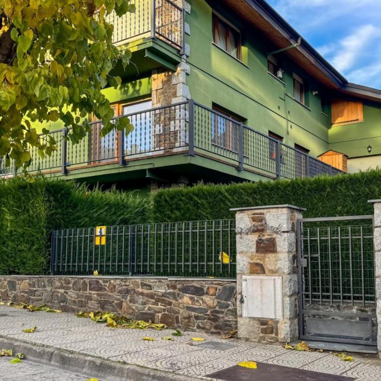 Cal Batllia 1 - Apartamento de 3 dormitorios - 2