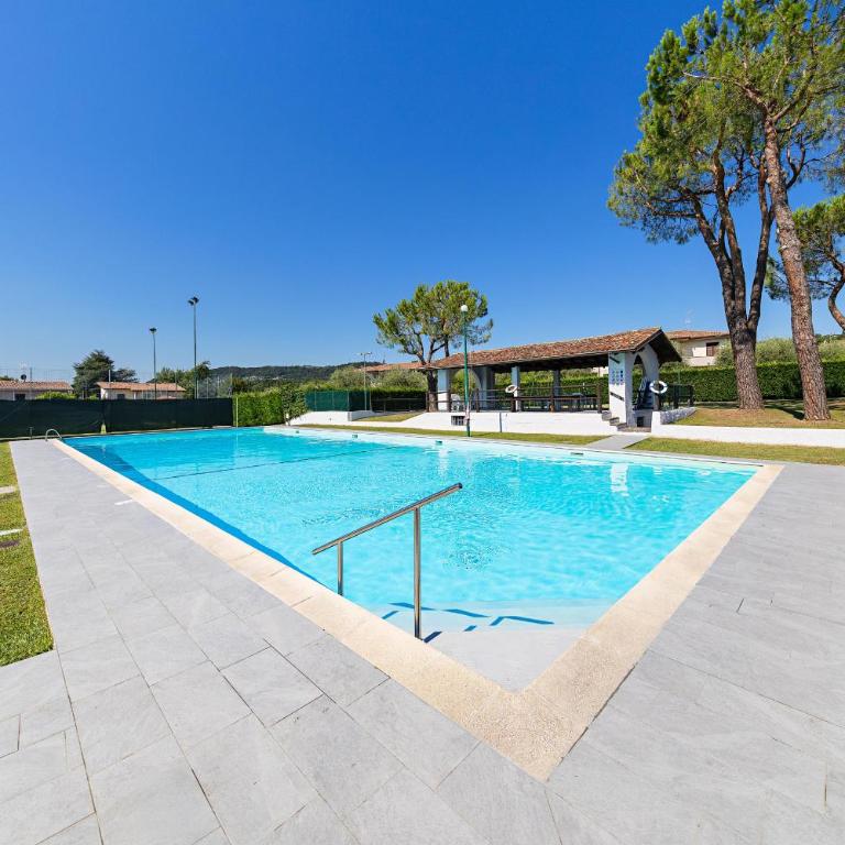 Borgo Adige by Whale Homes - Apartment mit 2 Schlafzimmern und Gartenblick - 1