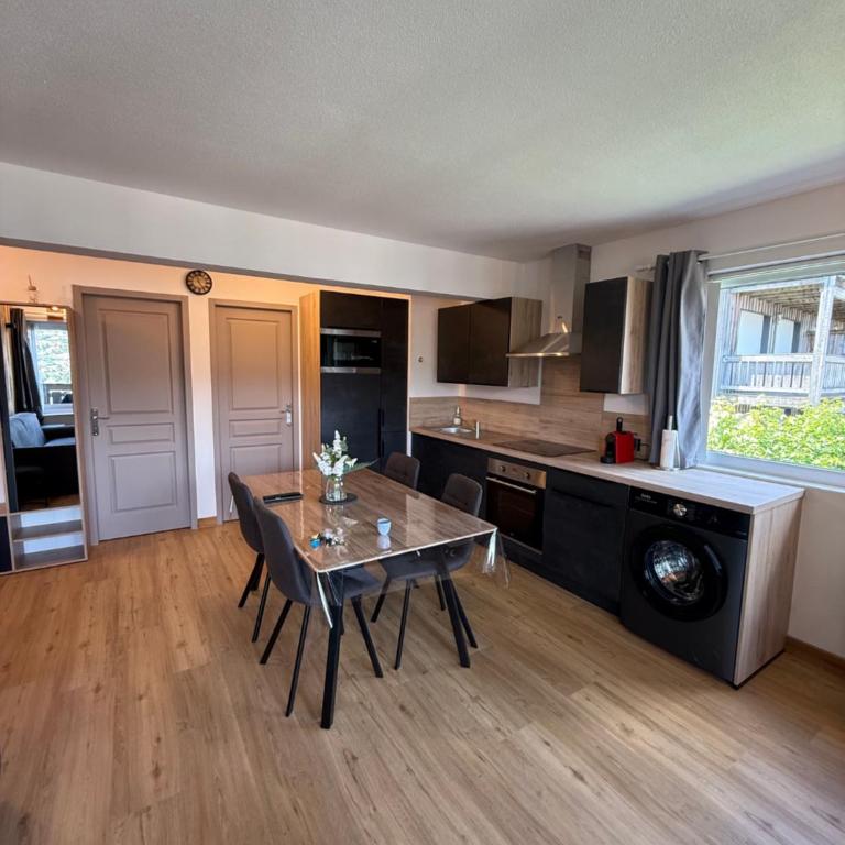 Appartement vu exceptionnel sur le lac 2 - Two-Bedroom Apartment - 32