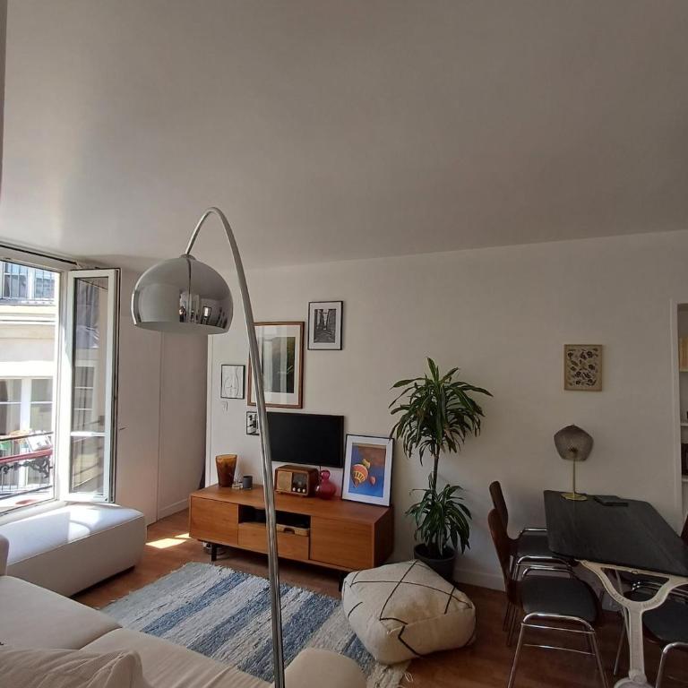 Central Paris - Charming one bedroom apartment - Appartement 1 Chambre - 1