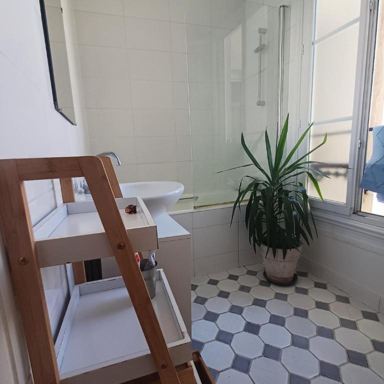 Central Paris - Charming one bedroom apartment - Appartement 1 Chambre - 14