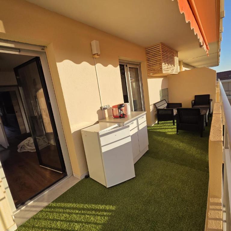 Suite indépendante rénovée avec terrasse au calme - Chambre Double avec Terrasse - 3