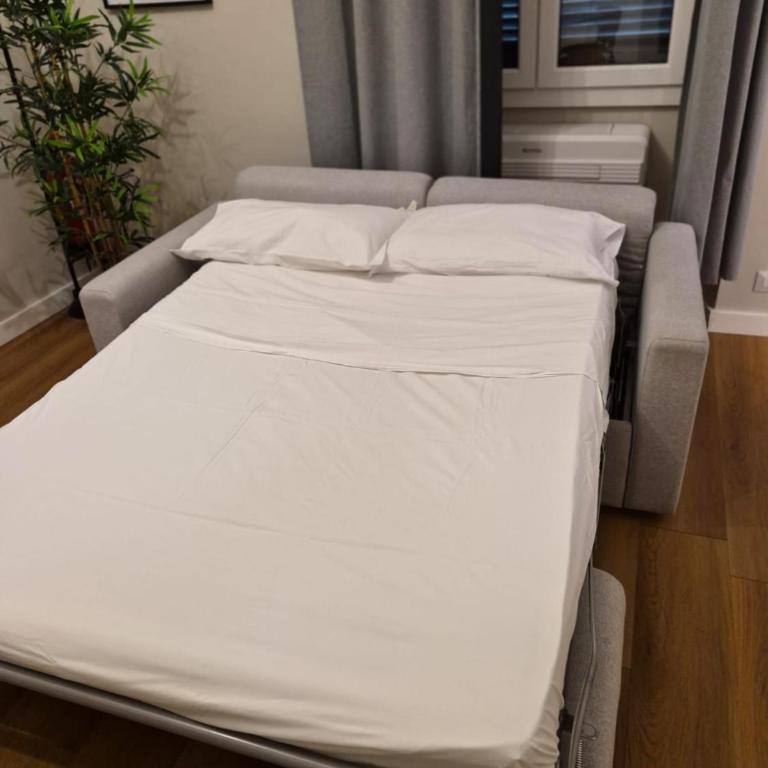 Bilocale CityLife - Metro De Angeli 3 min, San Siro e Rho Fiera diretti, Self check-in - Appartamento con 1 Camera da Letto - 36