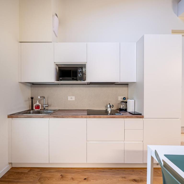 Hoomee Palazzo San Pietro - Appartamento con 1 Camera da Letto - 20
