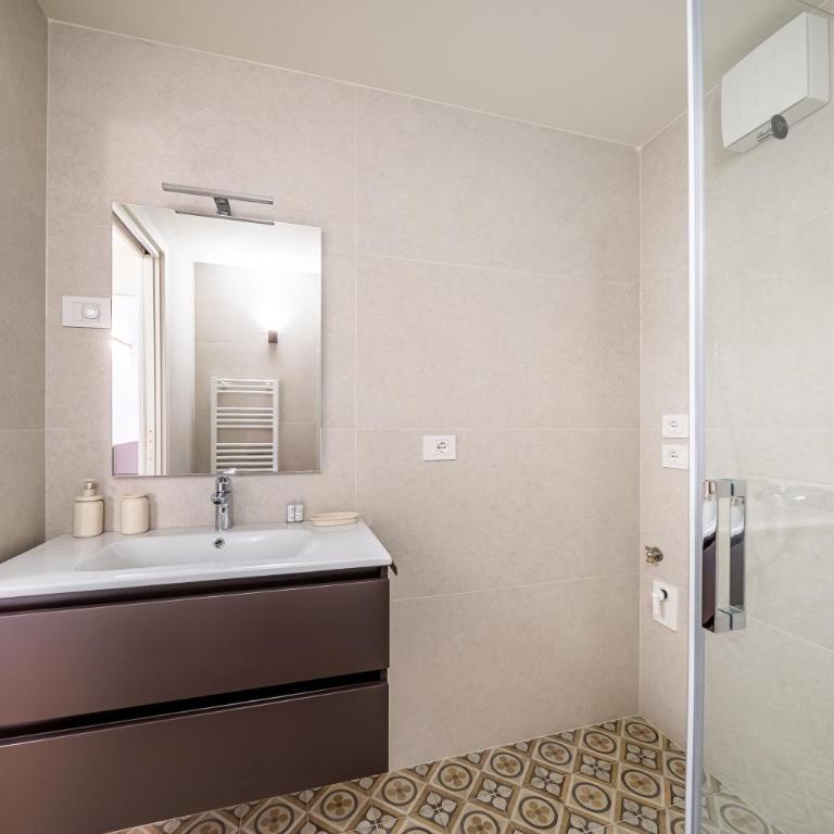 Hoomee Palazzo San Pietro - Appartamento con 1 Camera da Letto - 12