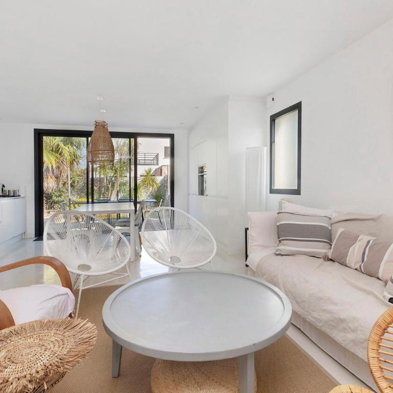 Maison Des Violettes 4 personnes - Two-Bedroom House - 18