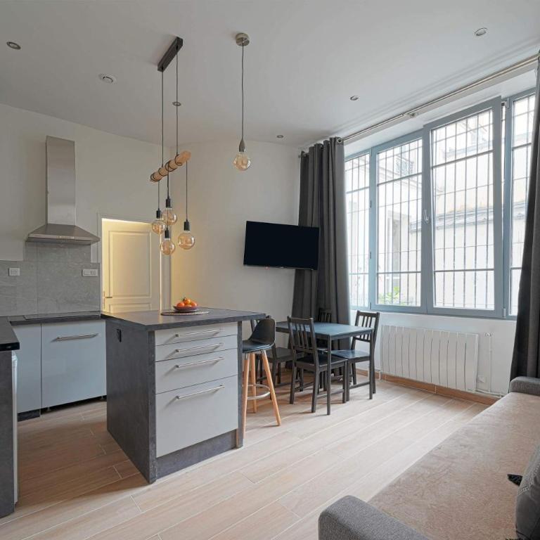 Bel Appartement Buttes-chaumont - Appartement - Rez-de-Chaussée - 4