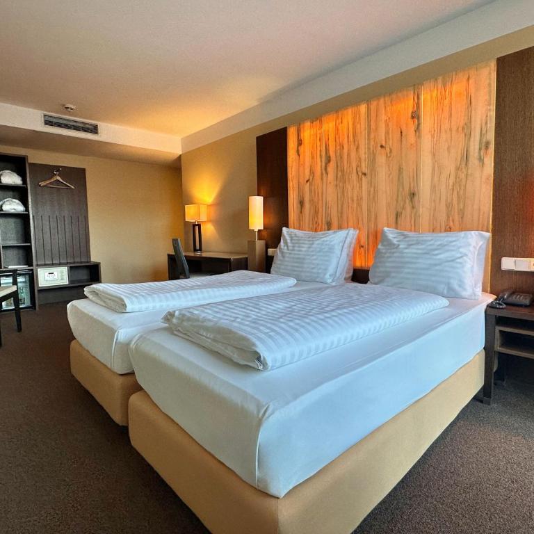 Holiday Inn - Salzburg City by IHG - Premium Zweibettzimmer - 8