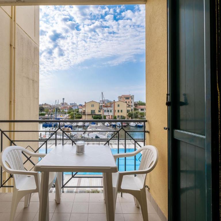 Residence Albatros - Appartamento con 2 Camere da Letto - 10