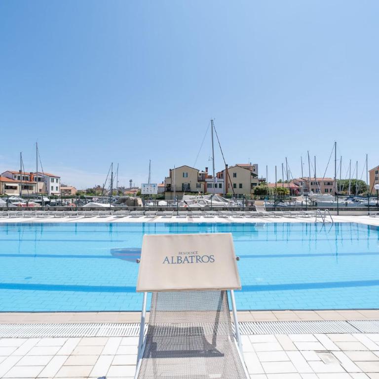 Residence Albatros - Appartamento con 2 Camere da Letto - 1