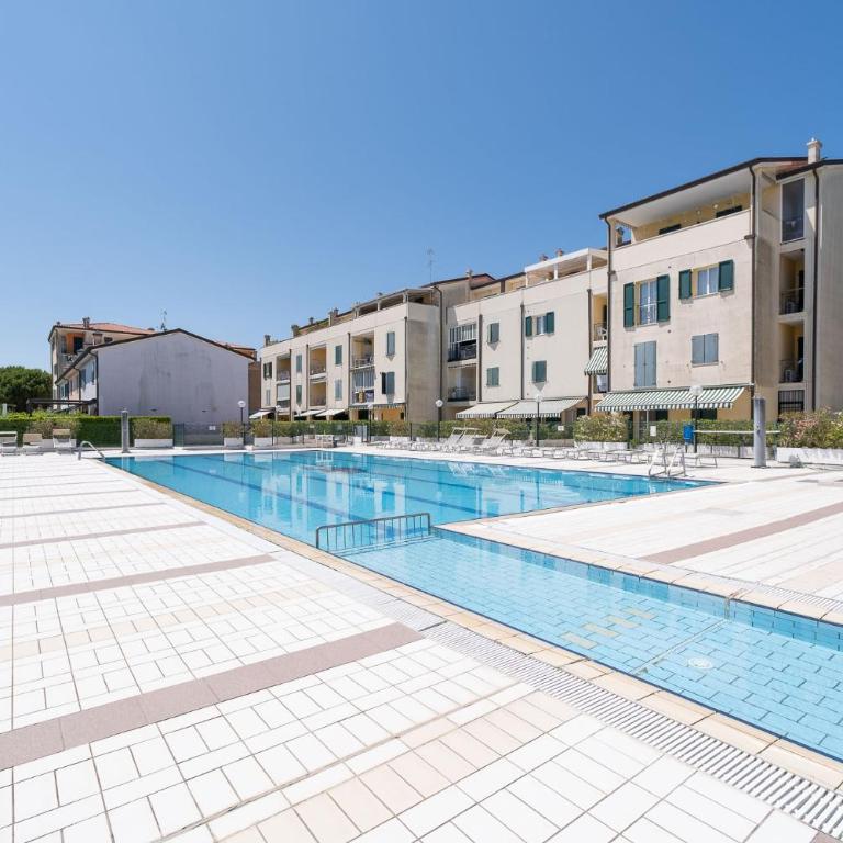 Residence Albatros - Appartamento con 2 Camere da Letto - 9