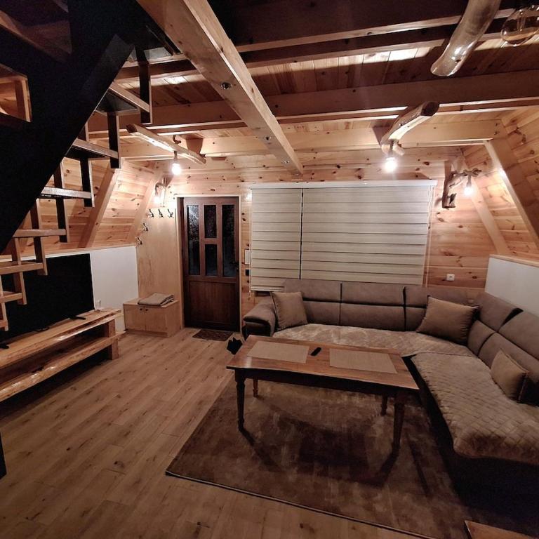 Koliba SAN - Two-Bedroom Villa - 1