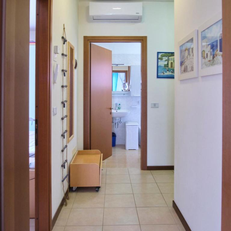 Residence Milan - Agenzia Arcobaleno - Appartamento con 1 Camera da Letto (5 Adulti) - 1
