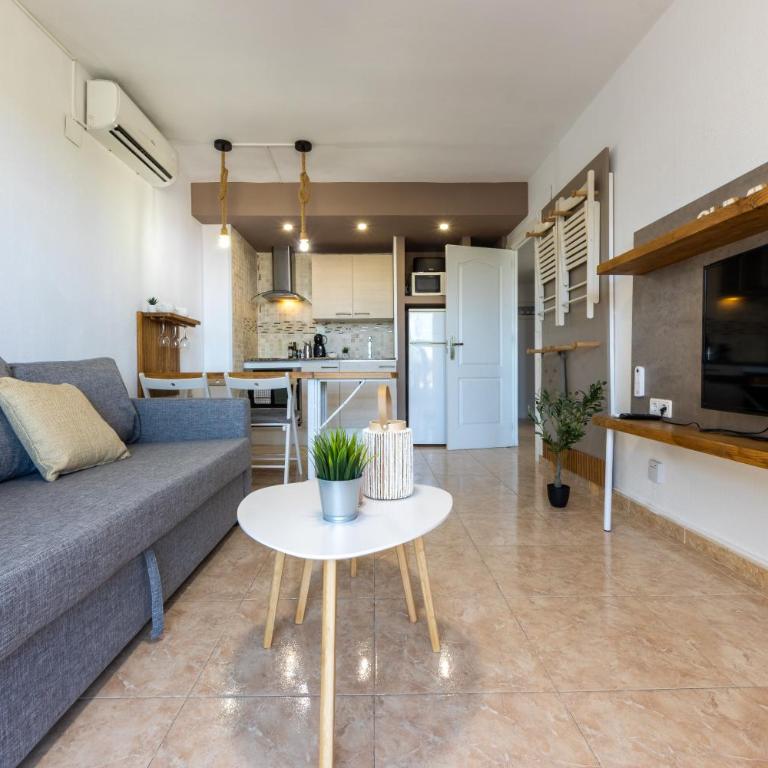 Blue Horizon - Terrace - Pool - 5 minutes from the beaches - Apartment mit 3 Schlafzimmern - 11