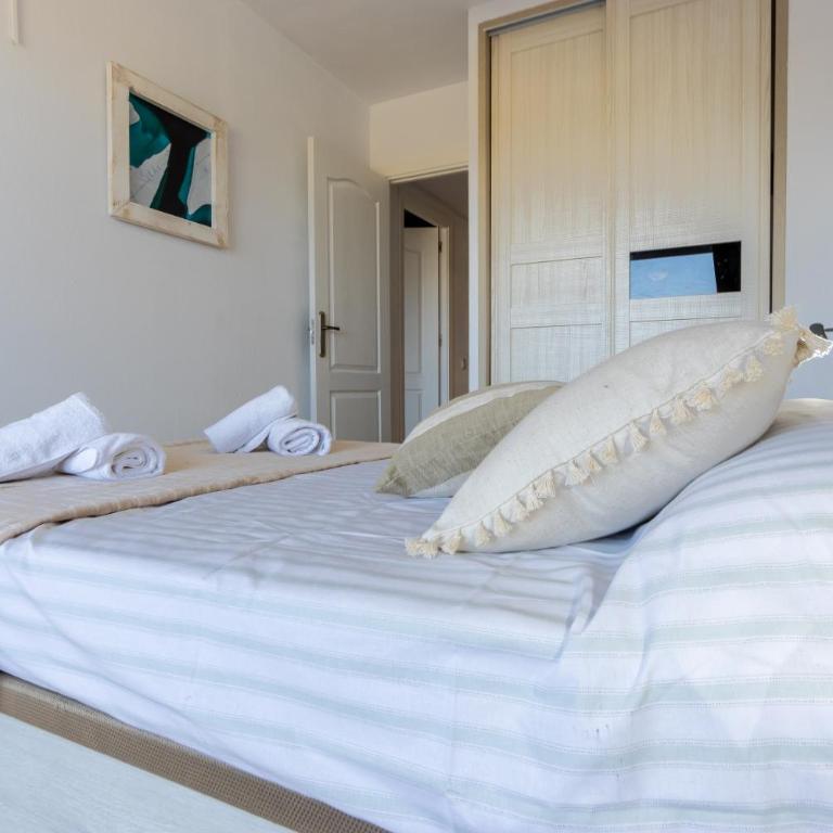 Blue Horizon - Terrace - Pool - 5 minutes from the beaches - Apartment mit 3 Schlafzimmern - 16