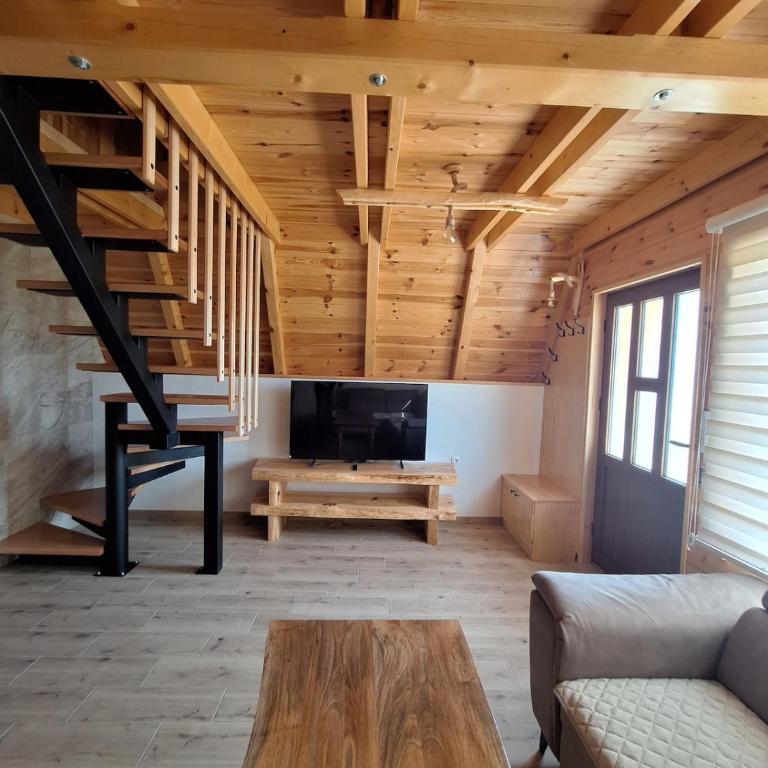 Koliba SAN - Two-Bedroom Villa - 9