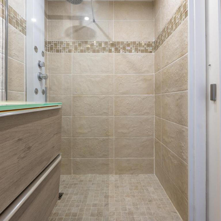 Blue Horizon - Terrace - Pool - 5 minutes from the beaches - Apartment mit 3 Schlafzimmern - 20