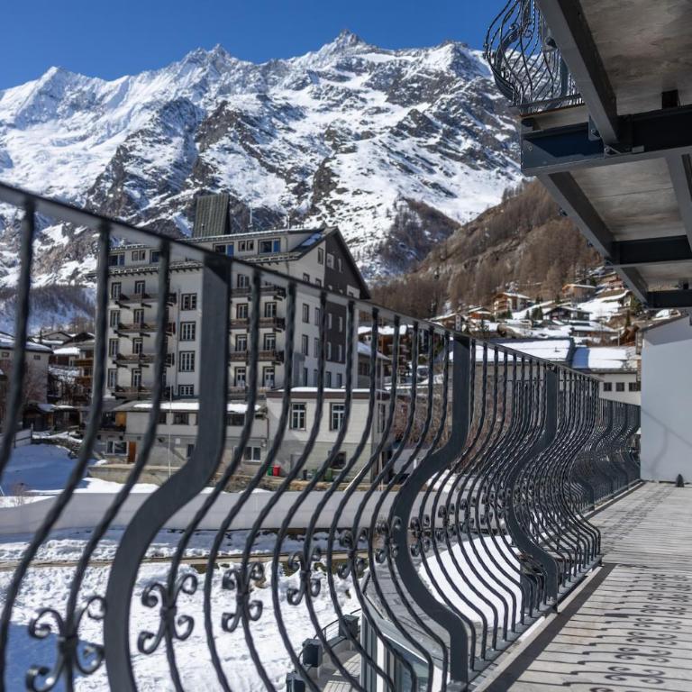 SaasFeeHolidays Du Glacier B4 - Apartment - 1
