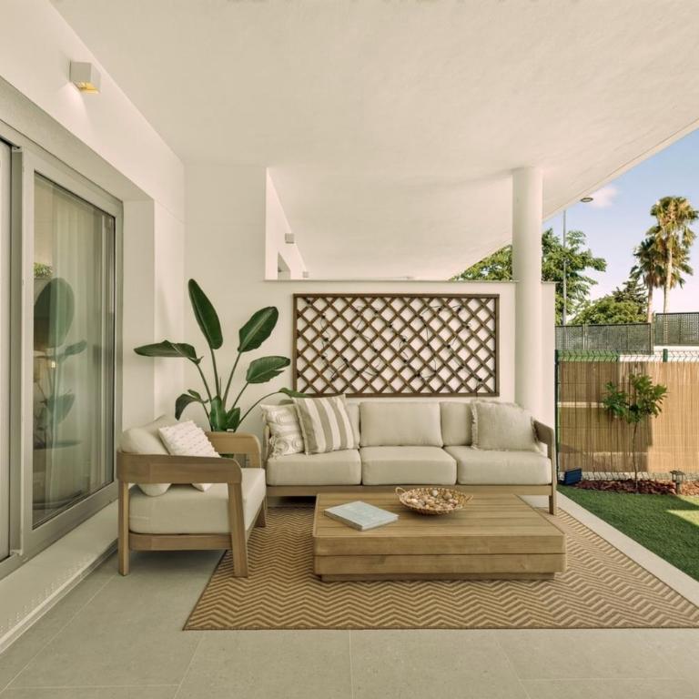 Casa Palmera Stylish Garden Apt Pool Estepona - Two-Bedroom Apartment with Terrace - 1