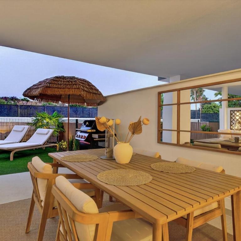 Casa Palmera Stylish Garden Apt Pool Estepona - Two-Bedroom Apartment with Terrace - 24