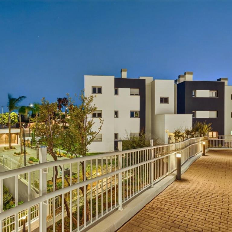 Casa Palmera Stylish Garden Apt Pool Estepona - Two-Bedroom Apartment with Terrace - 28