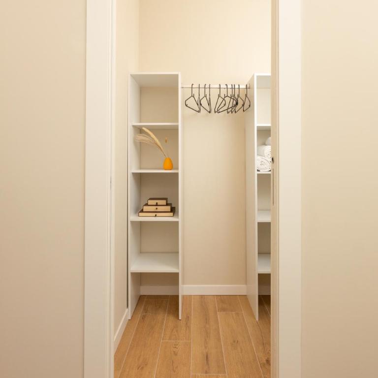 Artstay Exclusive Apartments San Siro - One-Bedroom Apartment - 8