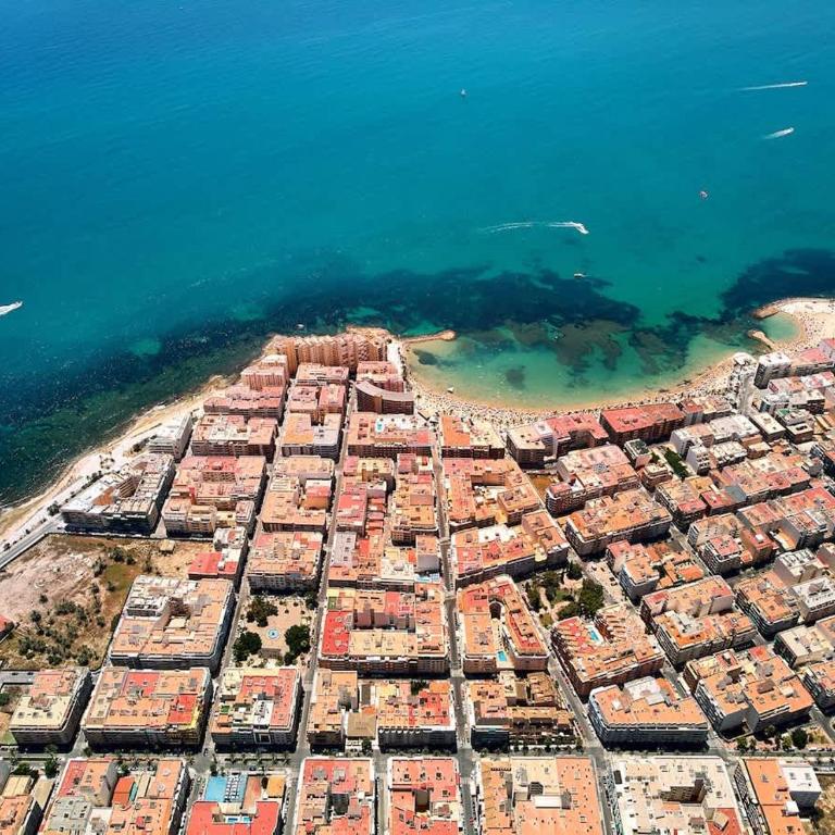 2BDR Apt with Pool Stunning Sunset 300m Beach - Apartment - 1