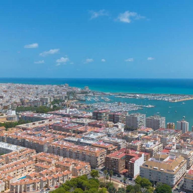 2BDR Apt with Pool Stunning Sunset 300m Beach - Apartment - 10