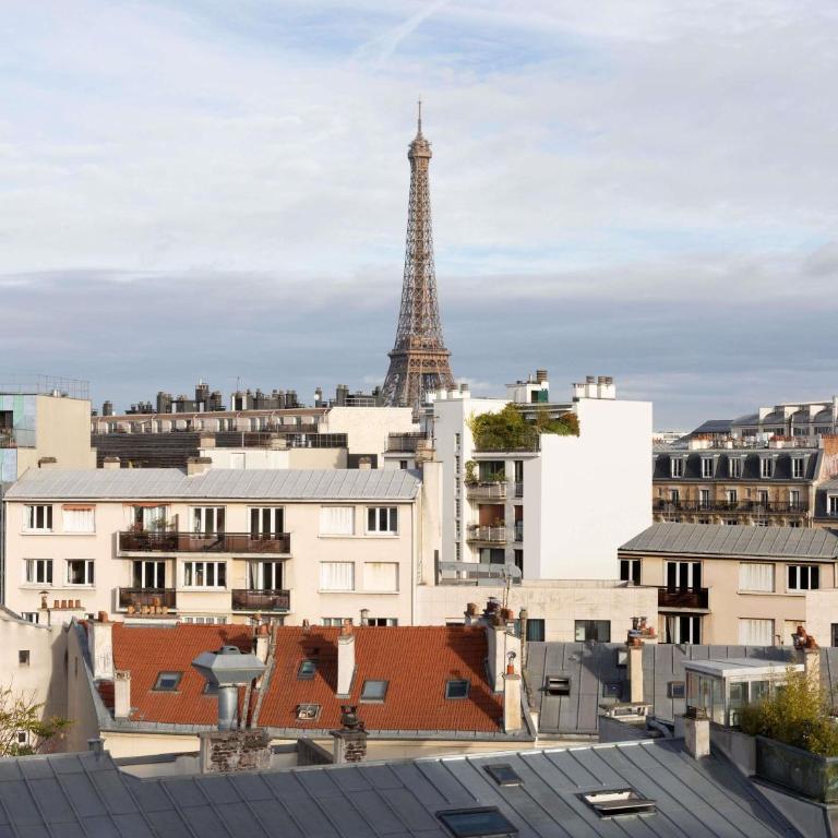 Ibis Paris Tour Eiffel Cambronne 15ème - Chambre Confort - Vue sur Tour Eiffel - 6